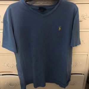 polo t-shirt
